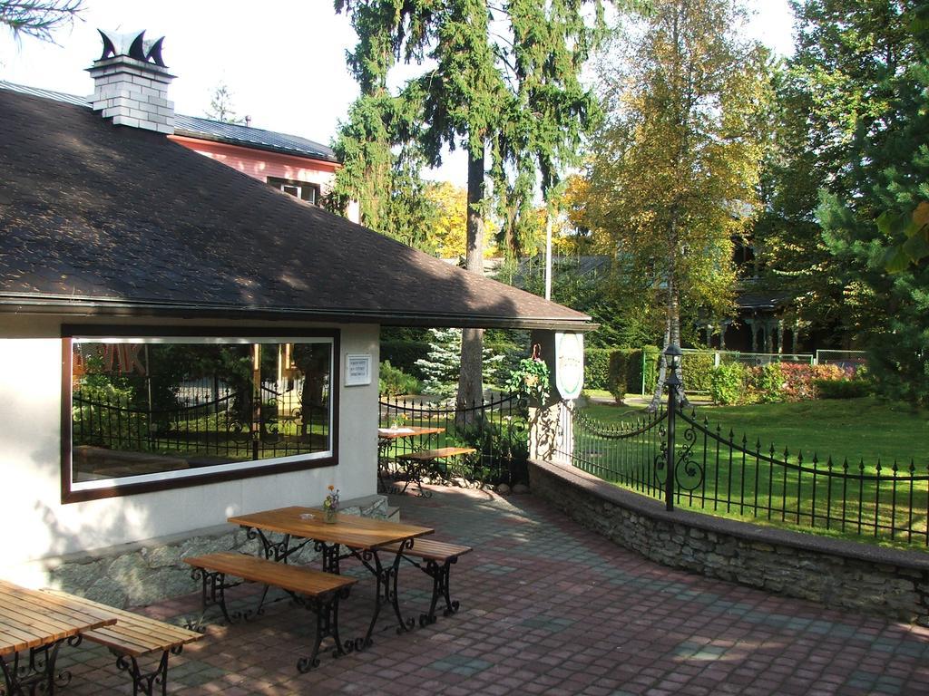 Hotel Pansionaat Valentina Narva-Jõesuu Zewnętrze zdjęcie